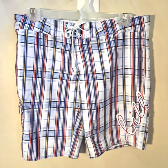 Billabong Juniors Size 5 White and Blue Plaid Shorts - Picture 1 of 3
